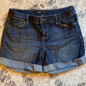 Simply Vera cuffed Jean shorts